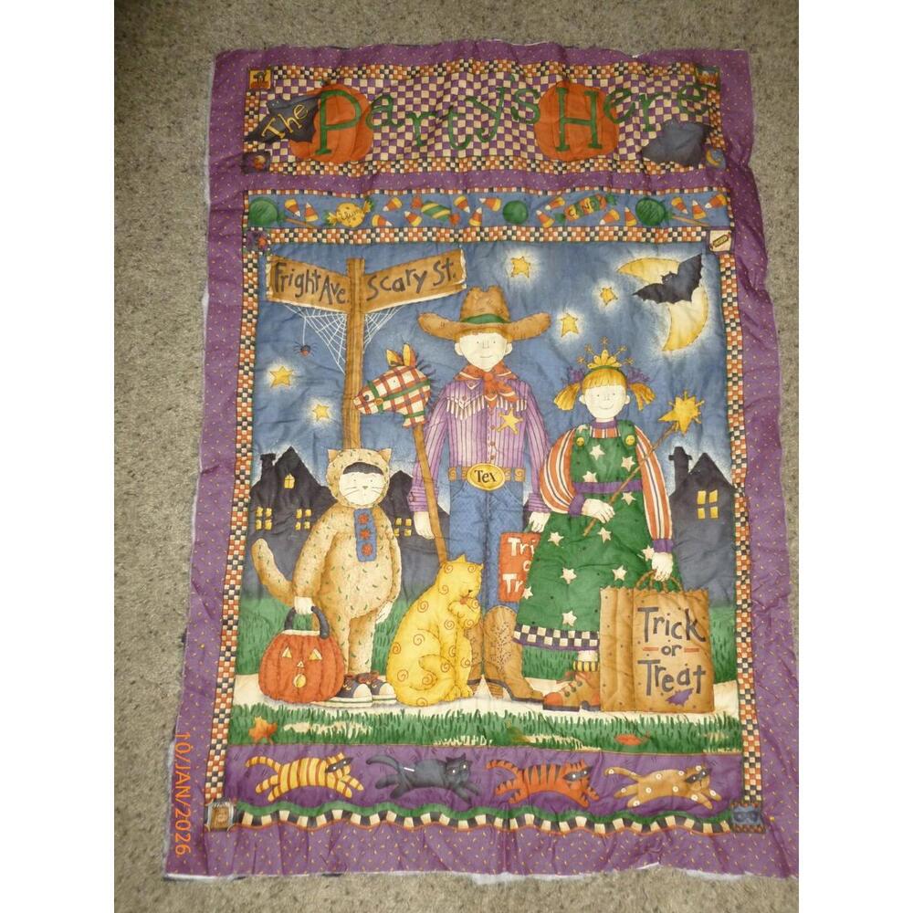 Halloween Fabric Panel‎ Wall Decor Door Cover Vintage Backed 28x42" Crib Quilt - Picture 2 of 3
